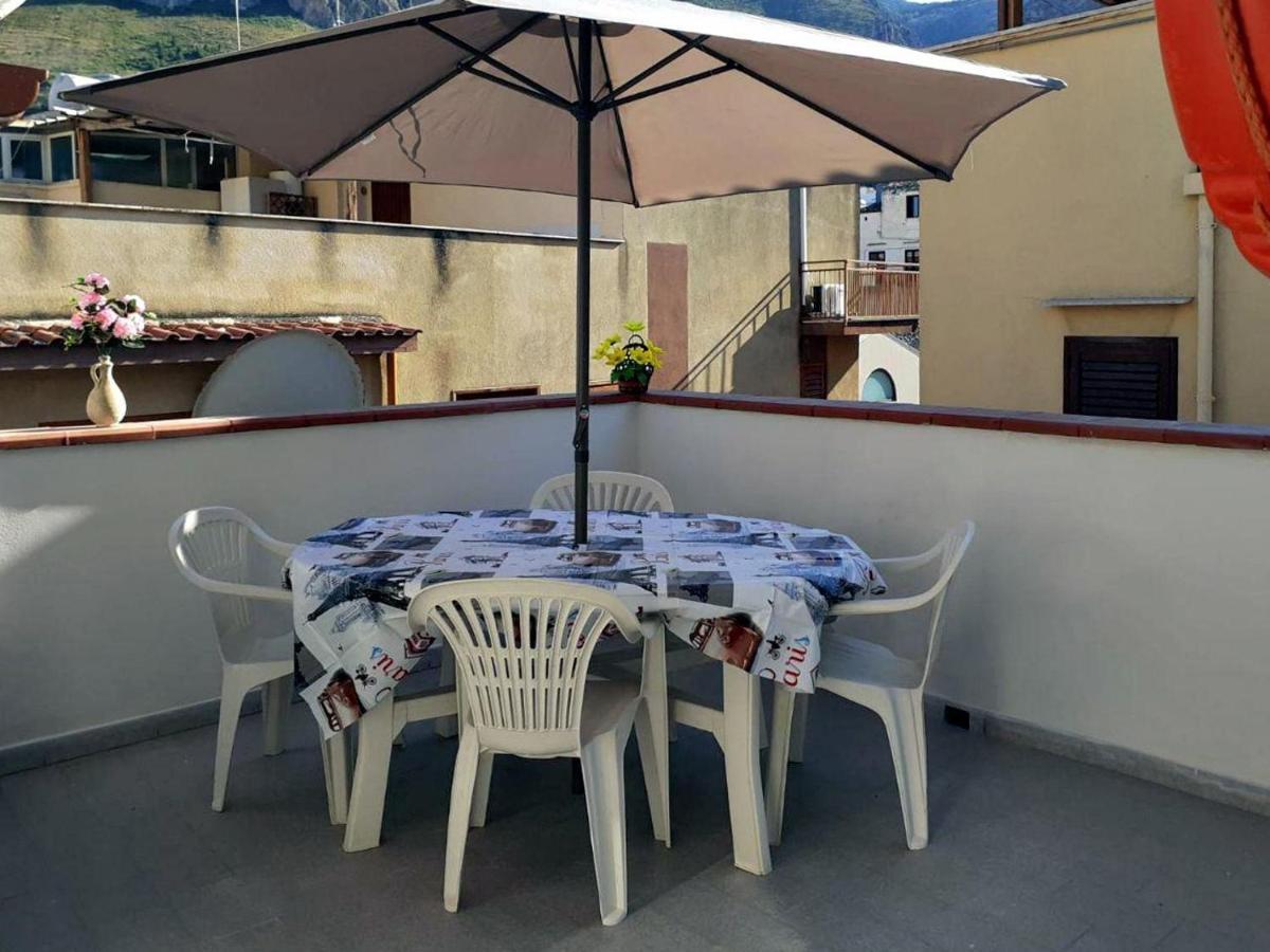 Don Vito'S Apartments Castellammare del Golfo Bagian luar foto