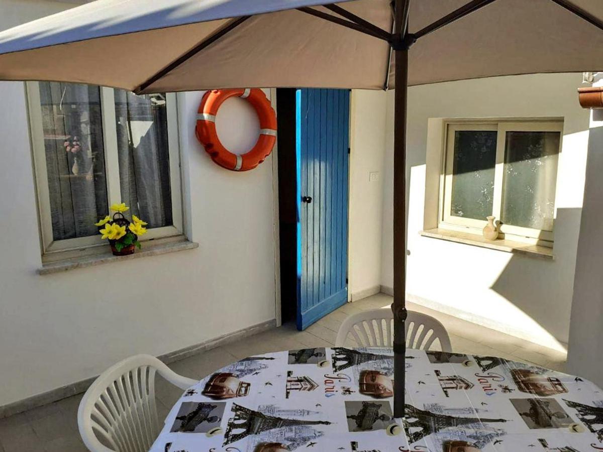Don Vito'S Apartments Castellammare del Golfo Bagian luar foto