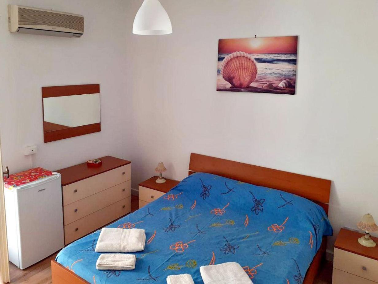 Don Vito'S Apartments Castellammare del Golfo Bagian luar foto