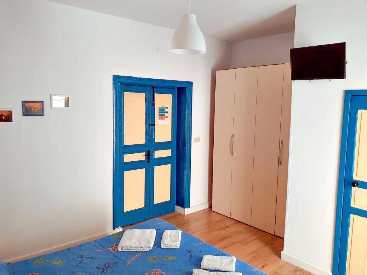 Don Vito'S Apartments Castellammare del Golfo Bagian luar foto